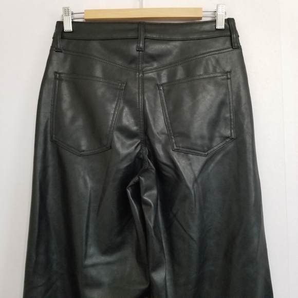 NWT Universal Thread Black Faux Leather High Rise Wide Leg Pants Size 8 - Picture 5 of 9